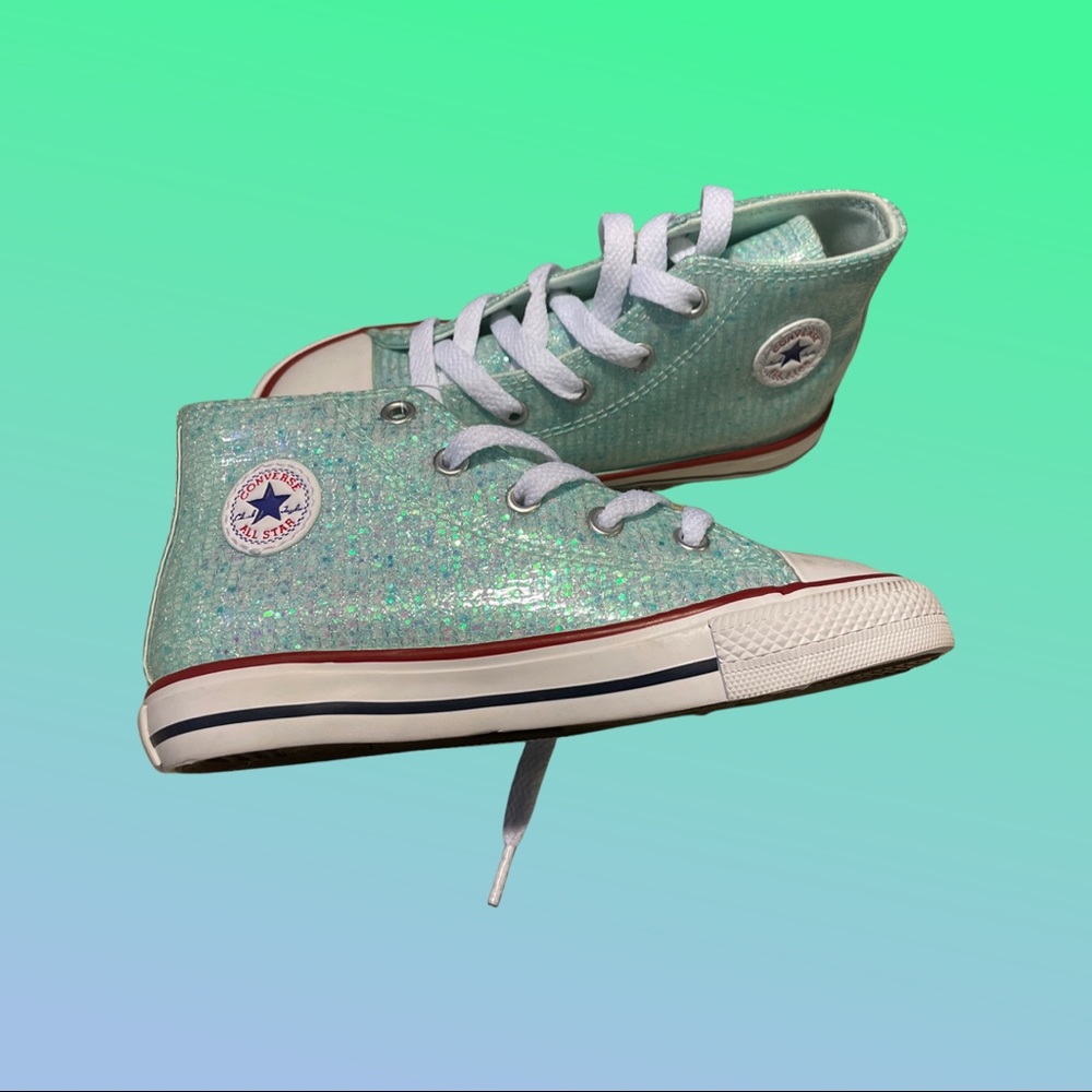 Girls Converse High tops
